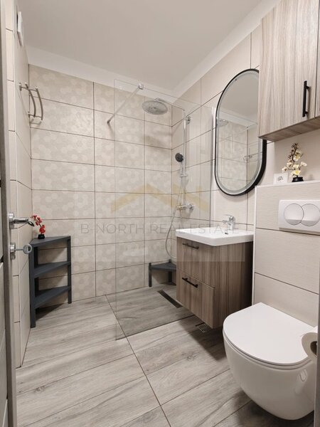 Piata Sudului Apartament 3 camere de inchiriat   Prima inchiriere  Totul Nou