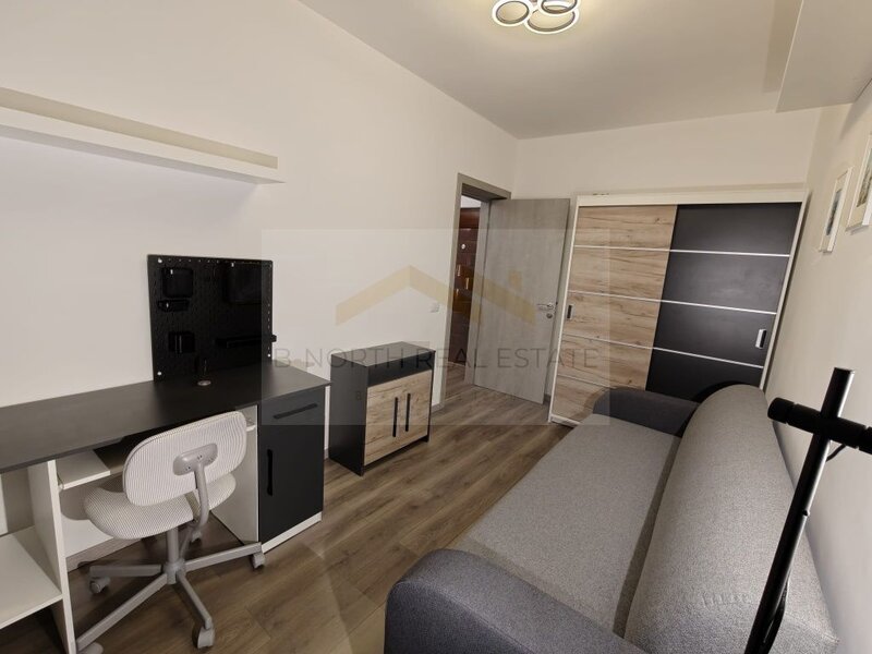 Piata Sudului Apartament 3 camere de inchiriat   Prima inchiriere  Totul Nou